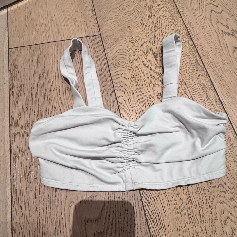 White Alo Ruched‎ Crop Top